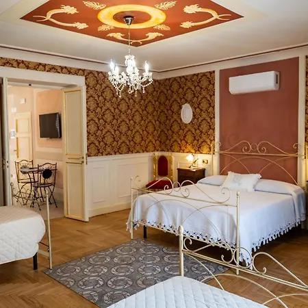 Francy House *
