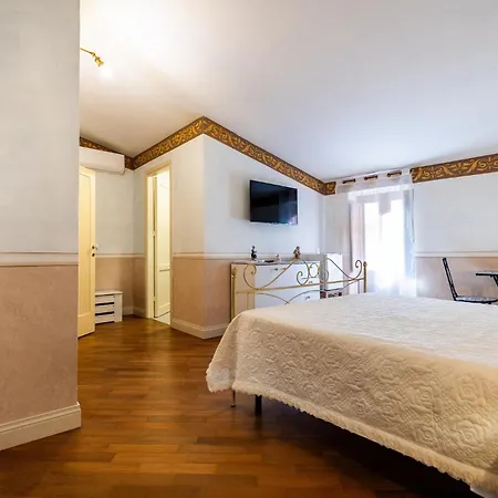 Guest house Francy House