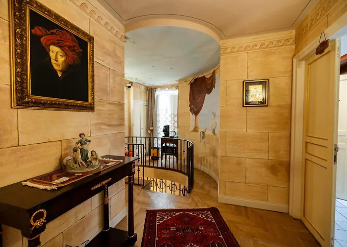 Francy House Affittacamere 3*