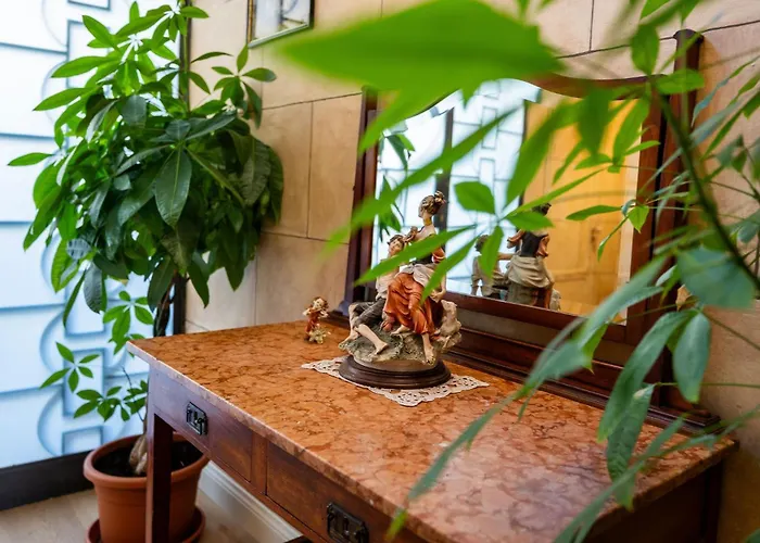 Francy House Affittacamere 3*