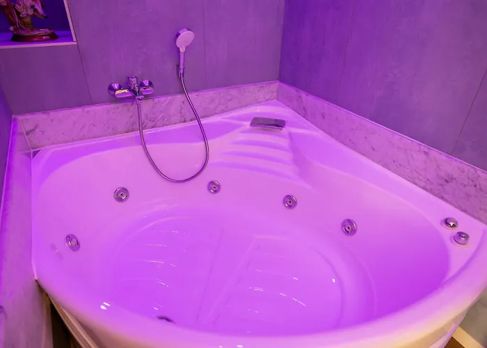 Francy House Affittacamere 3*