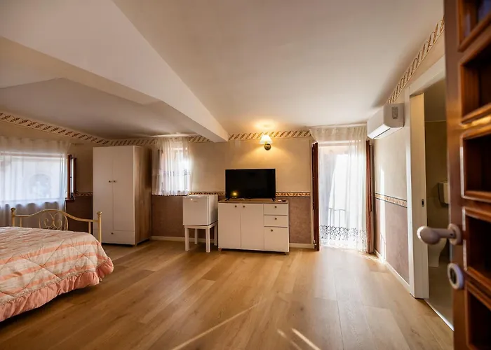 Francy House 3* Termini Imerese