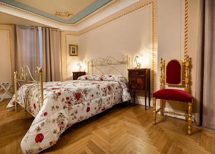 Francy House Affittacamere 3*